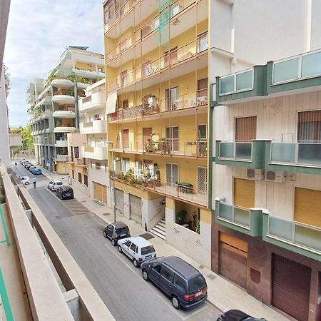 Le Camere Di Don Vito - Bari Policlinico Екстер'єр фото